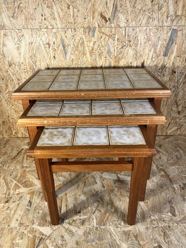 Vintage 1970s nest tiled - nest, of