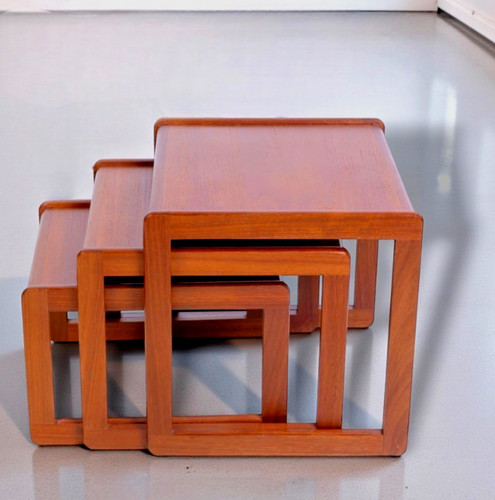 Mid century teak nest - mid,