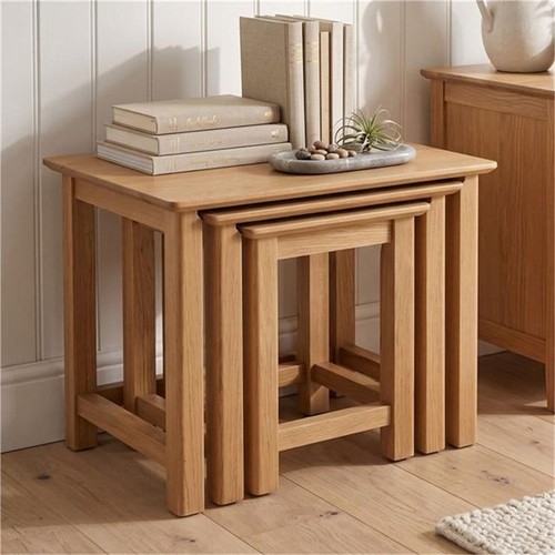 Solid oak nest tables - of,
